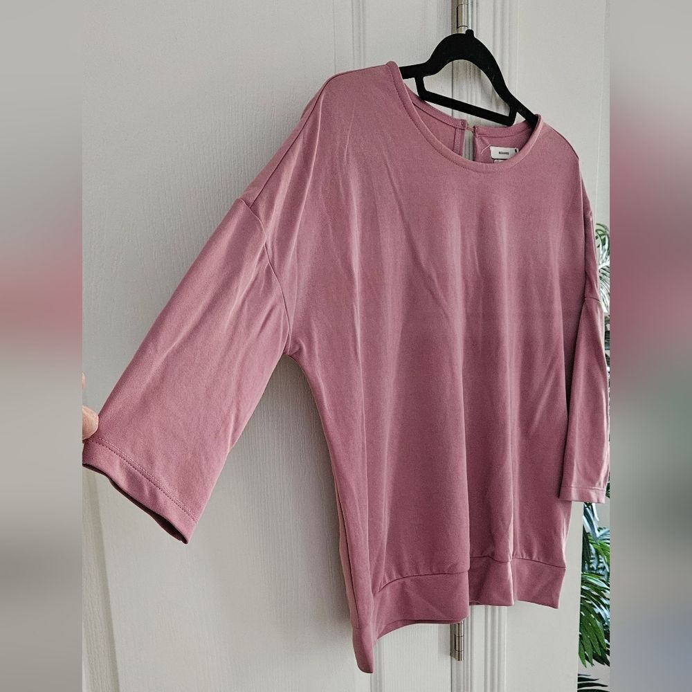 Reserved Mauve Top